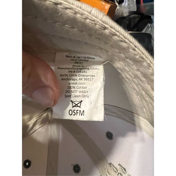 Alaska Bear Paw Hat/Cap - Picture 7 of 7